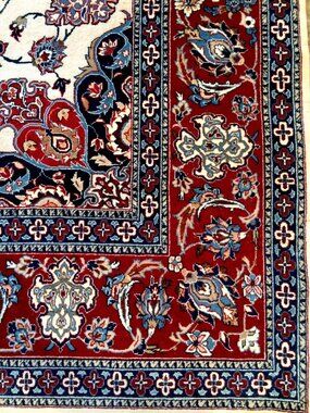 Extremely fine Isfahan carpet
